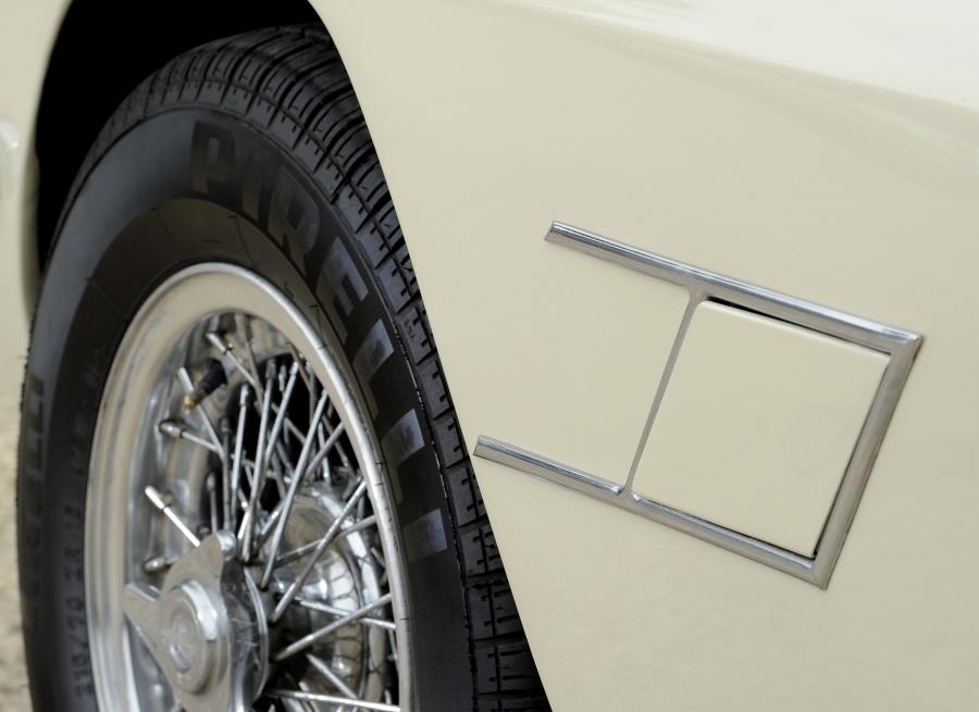  Maserati Mistral Coupe 1967 года  (фото 11 из 15)
